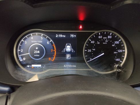Used 2024 Nissan Versa SV FWD image 23