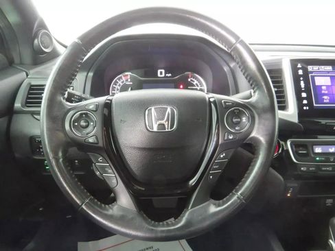 Used 2017 Honda Ridgeline Black Edition image 13