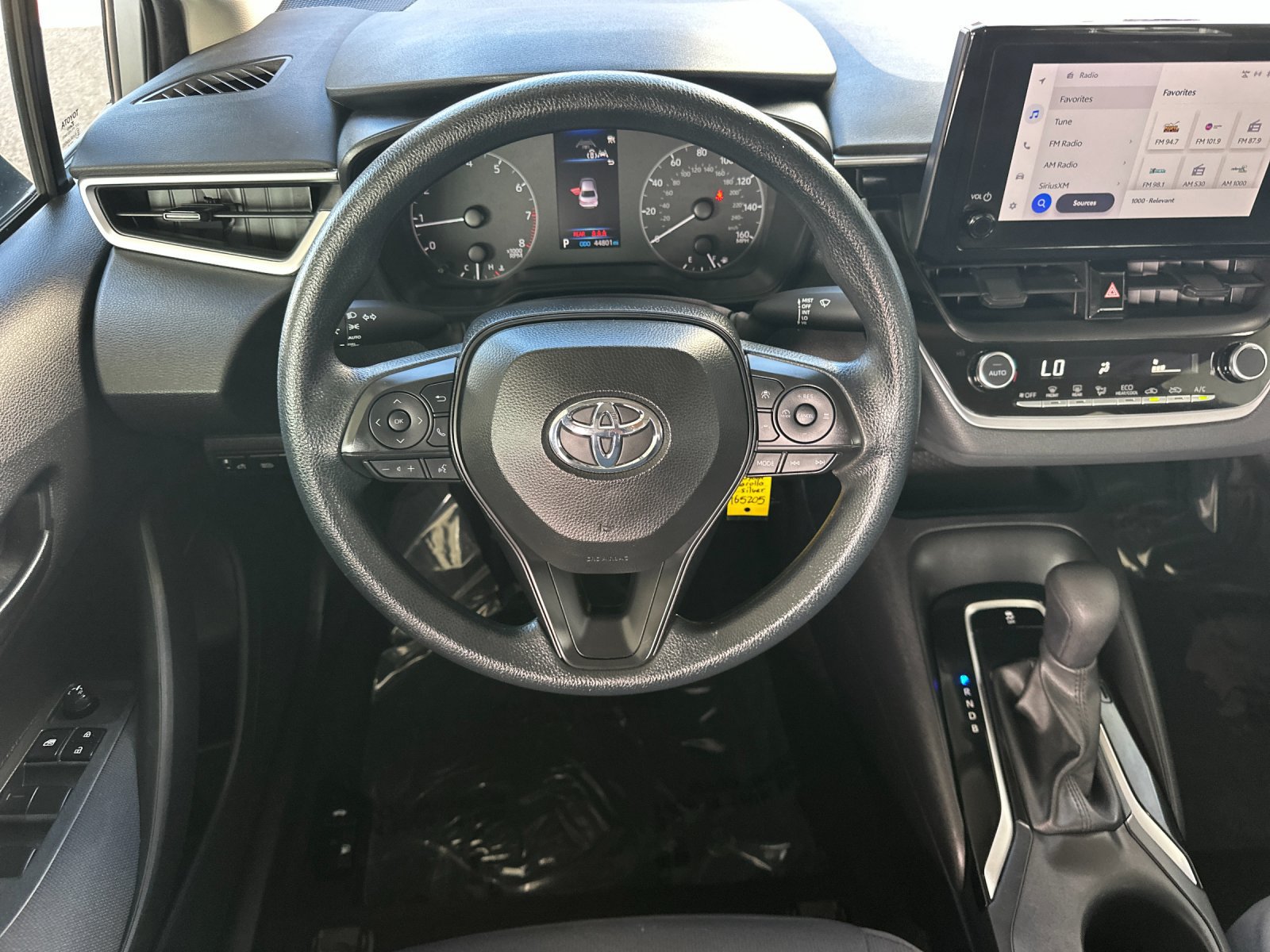 Used 2024 Toyota Corolla LE FWD image 13