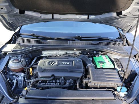 Used 2019 Volkswagen Jetta GLI FWD image 18
