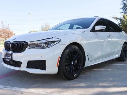 Used 2018 BMW 640i Gran Turismo xDrive image 3