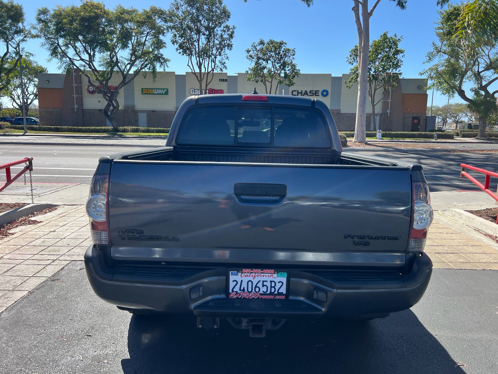 Used 2012 Toyota Tacoma PreRunner w/ TRD Sport Pkg RWD image 7