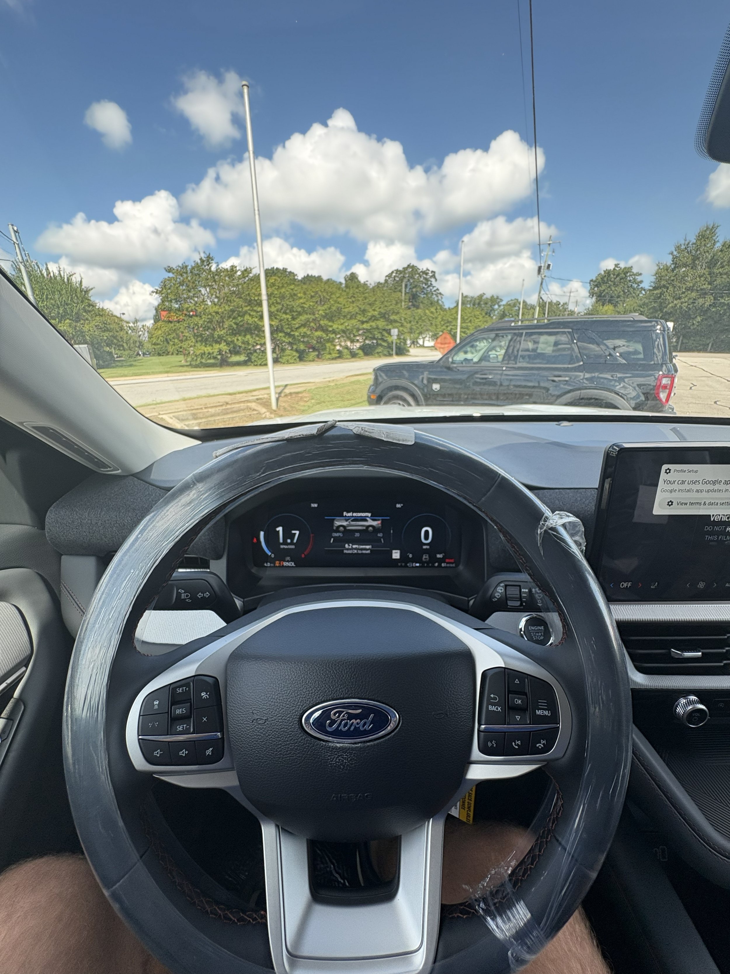 New 2026 Ford Explorer Active w/ Active Comfort Package RWD image 11