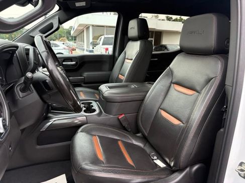Used 2020 GMC Sierra 1500 AT4 w/ AT4 Premium Package AWD/4WD image 5
