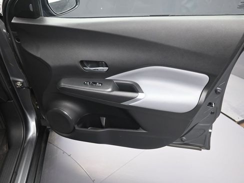 Used 2023 Nissan Kicks SR w/ SR Premium Package image 34