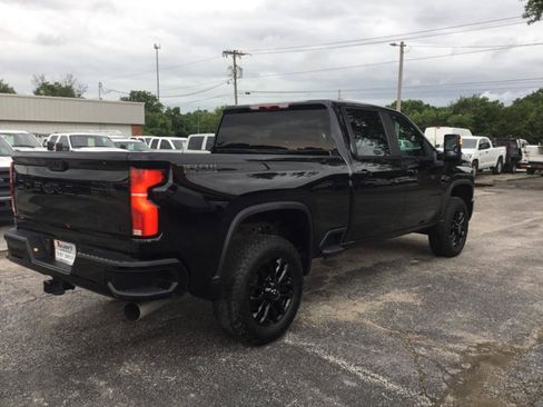 Used 2025 Chevrolet Silverado 2500 LT w/ Trail Boss Package AWD/4WD image 6