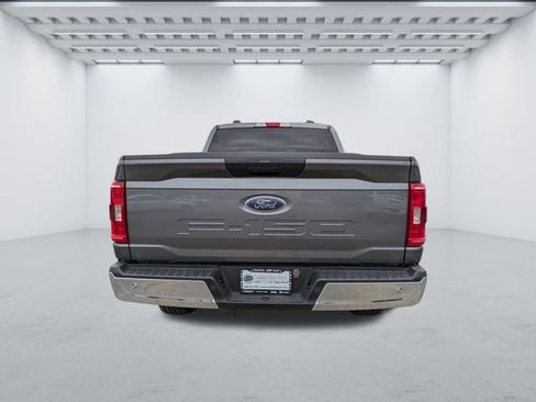 Used 2023 Ford F150 XLT image 5