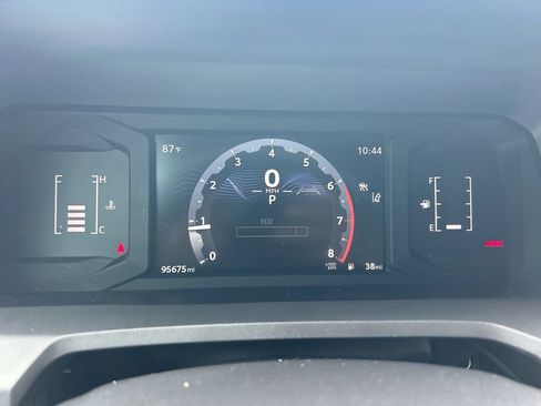 Used 2025 Toyota Tacoma SR5 RWD image 22