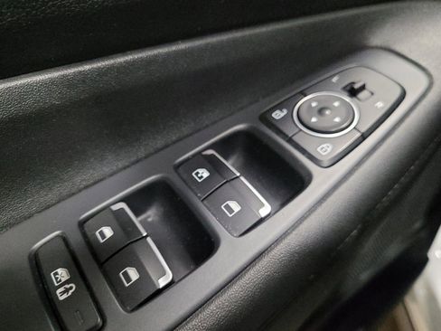 Used 2022 Hyundai Santa Fe SE image 27