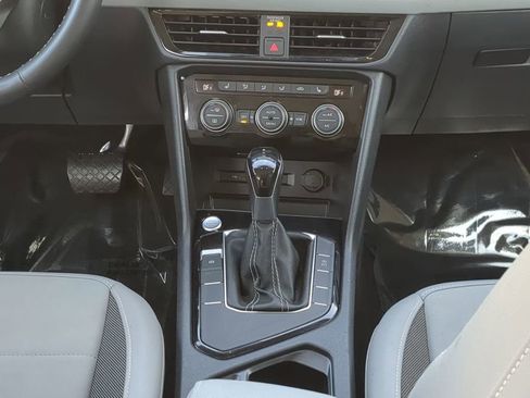 Used 2024 Volkswagen Taos SE image 20