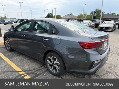 Used 2021 Kia Forte LXS FWD image 8