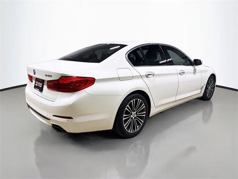 Used 2018 BMW 540i xDrive image 7