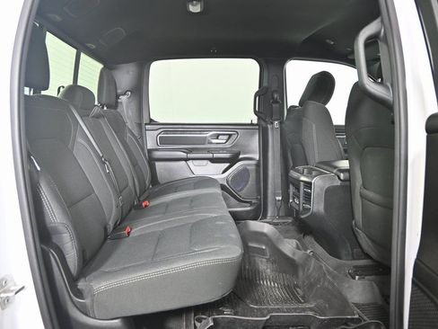 Used 2024 RAM 1500 Big Horn AWD/4WD image 17