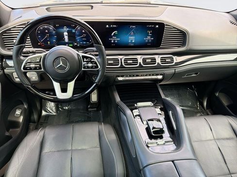 Used 2022 Mercedes-Benz Maybach GLS 600 4MATIC image 6