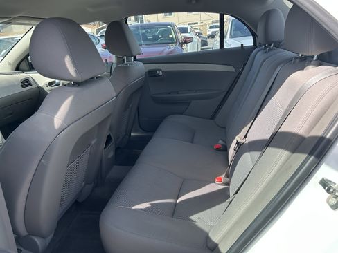 Used 2012 Chevrolet Malibu LS w/ LS Uplevel Package image 12