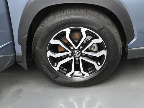 Used 2025 Toyota Corolla Cross AWD Hybrid image 33