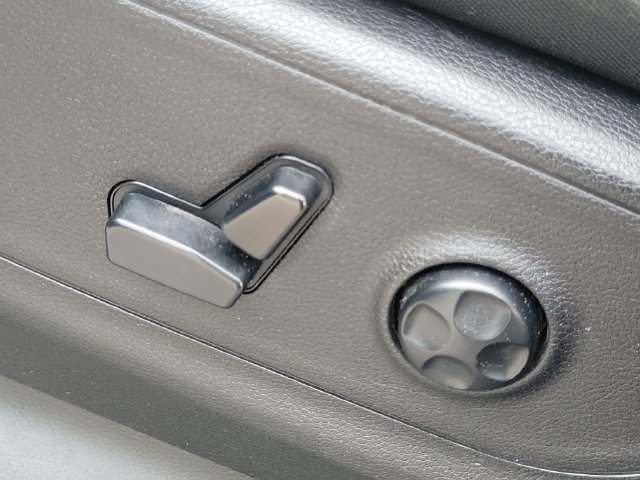 Used 2019 RAM 1500 Big Horn AWD/4WD image 7