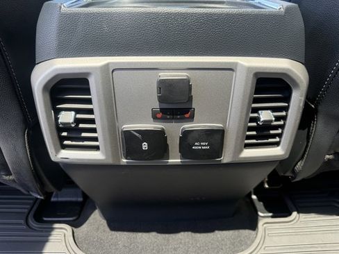 Used 2022 Ford F350 Lariat w/ Lariat Ultimate Package AWD/4WD image 34