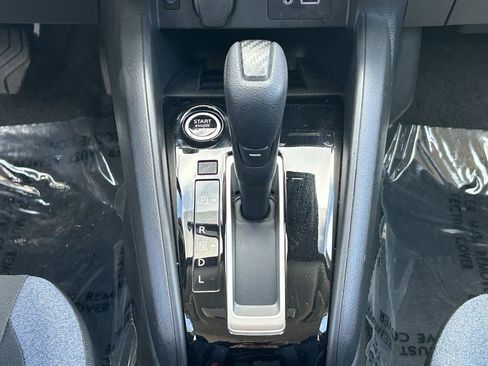 Used 2025 Nissan Versa SV w/ Trunk Package image 17