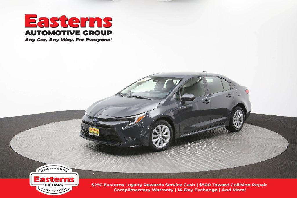 Used 2023 Toyota Corolla LE FWD image 55