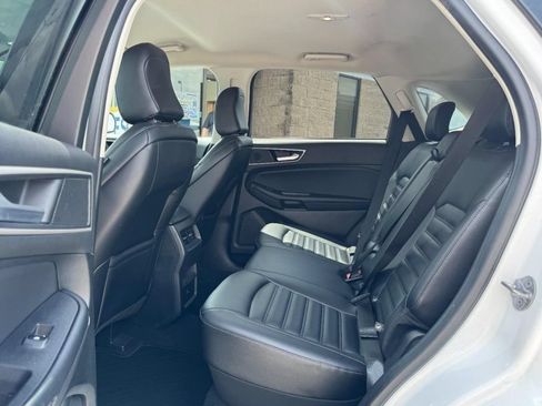 Used 2024 Ford Edge SEL AWD/4WD image 10