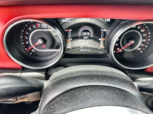 Used 2019 Jeep Wrangler Rubicon AWD/4WD image 30