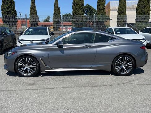 Used 2019 INFINITI Q60 3.0t Luxe RWD image 7