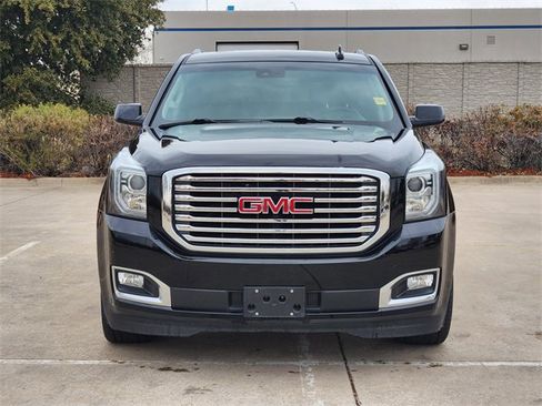 Used 2018 GMC Yukon SLT w/ Premium Edition image 2