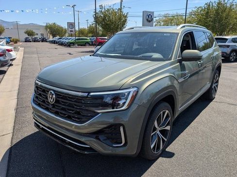 New 2026 Volkswagen Atlas SEL Premium R-Line image 9