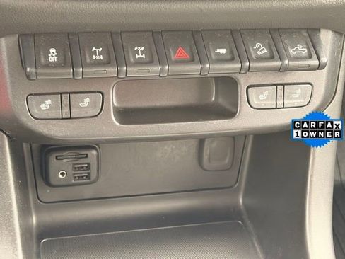 Used 2020 Chevrolet Colorado ZR2 image 22