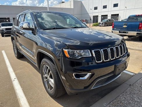 Used 2018 Jeep Grand Cherokee Limited image 1