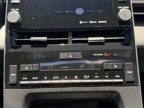 Used 2019 Toyota Avalon XLE w/ Moonroof Package FWD image 39