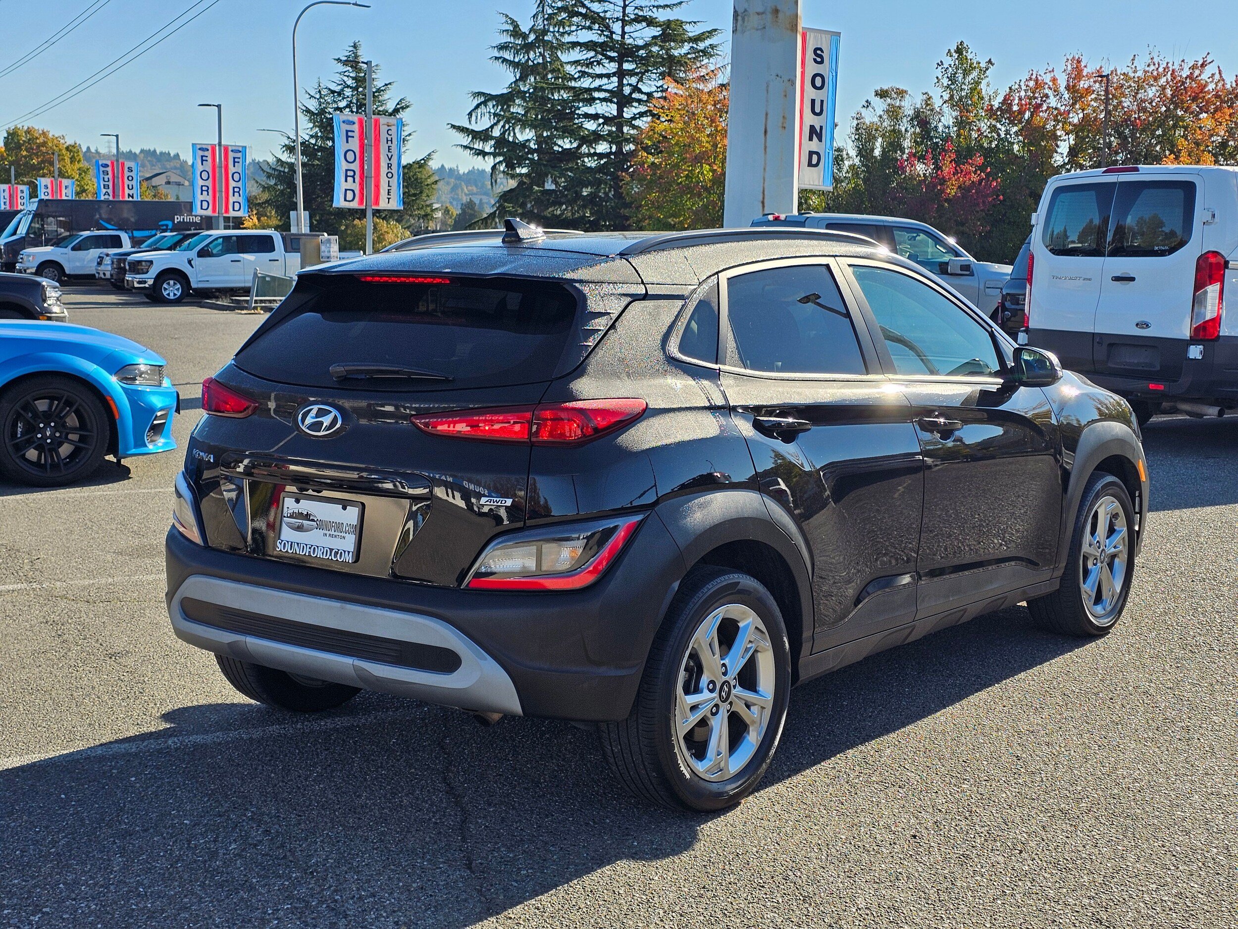 Used 2022 Hyundai Kona SEL w/ Cargo Package AWD/4WD image 5