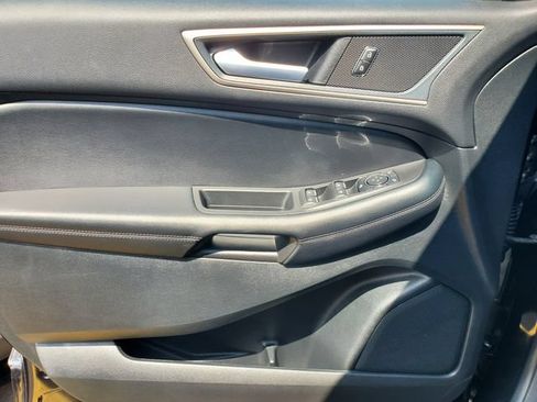 Certified 2023 Ford Edge SEL w/ Convenience Package AWD/4WD image 10