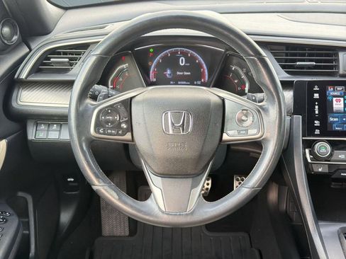 Used 2018 Honda Civic Sport Touring image 16