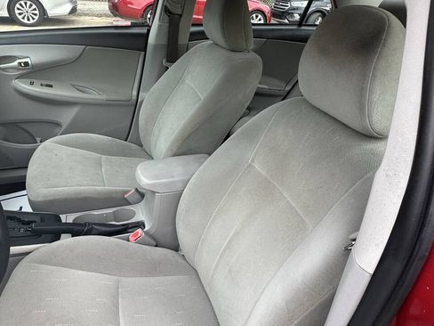 Used 2012 Toyota Corolla L FWD image 10