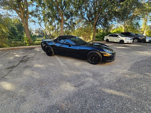 Used 2013 Chevrolet Corvette Convertible w/ 2LT Preferred Equipment Group RWD image 1
