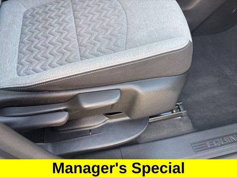 Used 2022 Chevrolet Equinox LS w/ LS Convenience Package image 39
