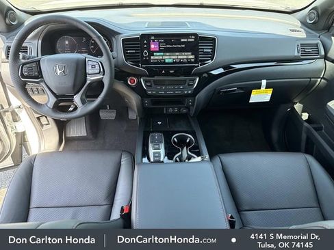 New 2026 Honda Ridgeline Black Edition image 17