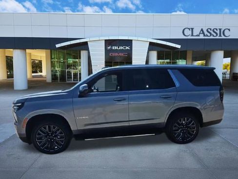 Used 2025 Chevrolet Tahoe LT image 4