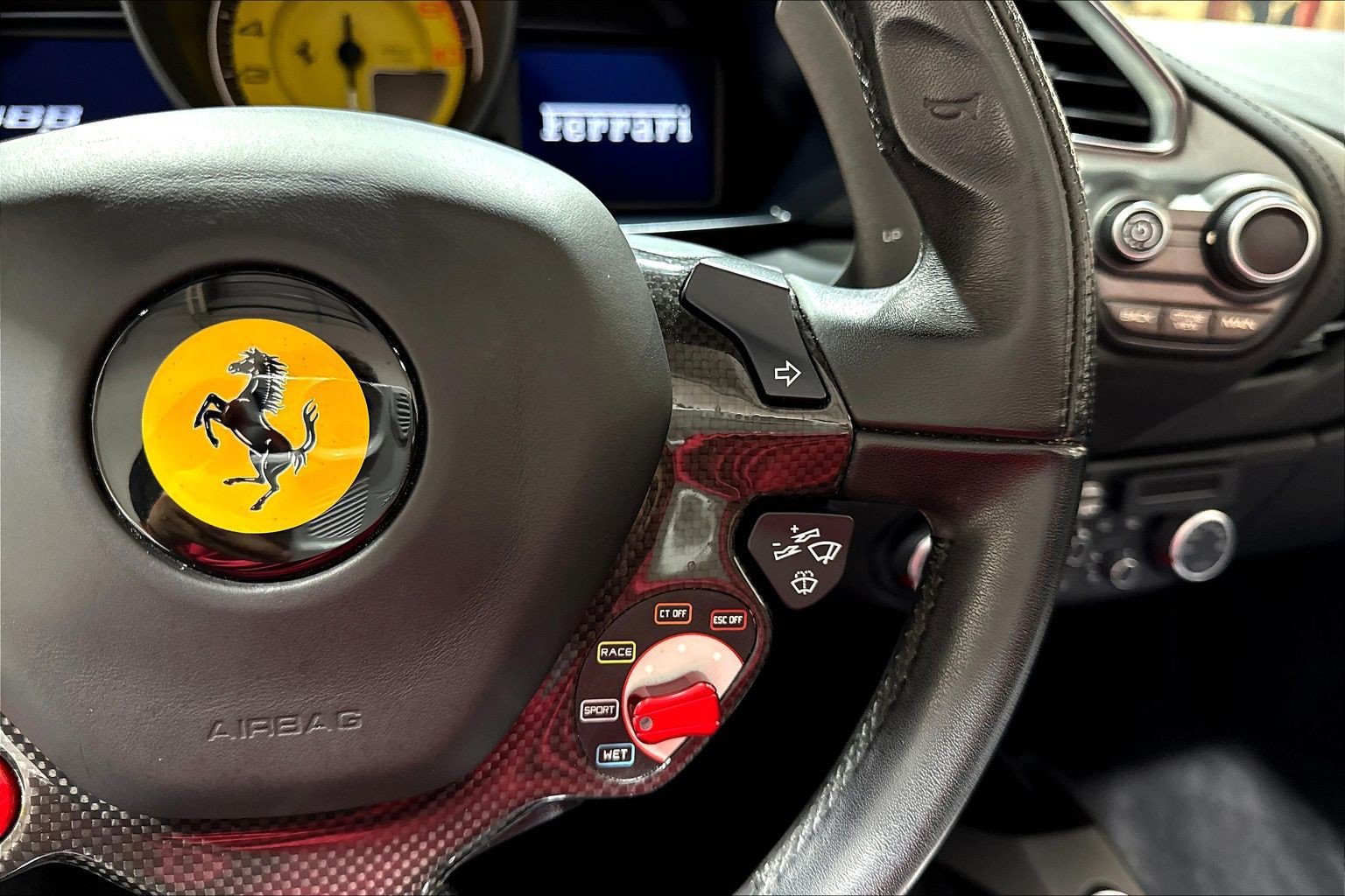 Used 2018 Ferrari 488 Spider RWD image 12