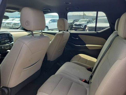 Used 2023 Chevrolet Traverse LS w/ Midnight/Sport Edition FWD image 18