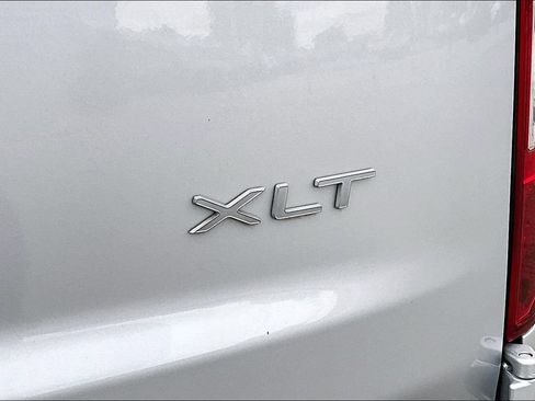 Used 2023 Ford Transit Connect XLT FWD image 28