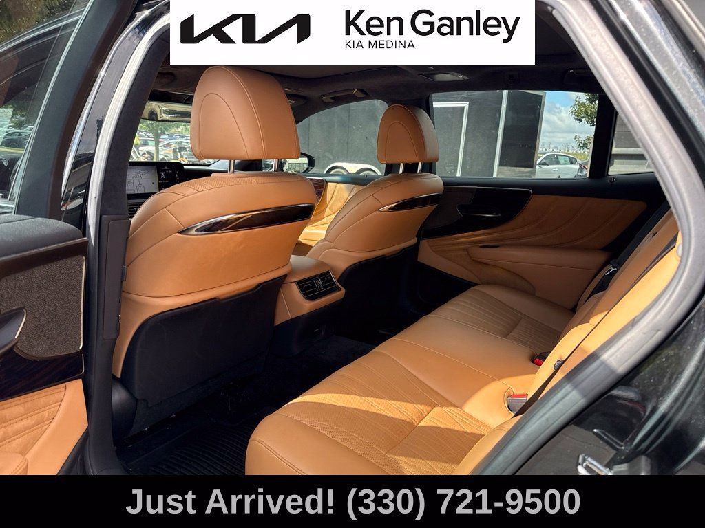 Used 2021 Lexus LS 500 AWD w/ Interior Upgrade Package image 11