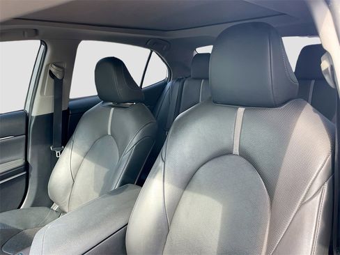 Used 2022 Toyota Camry TRD image 12