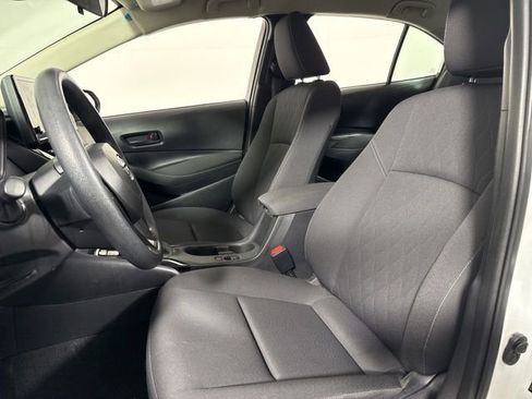 Used 2024 Toyota Corolla LE FWD image 15