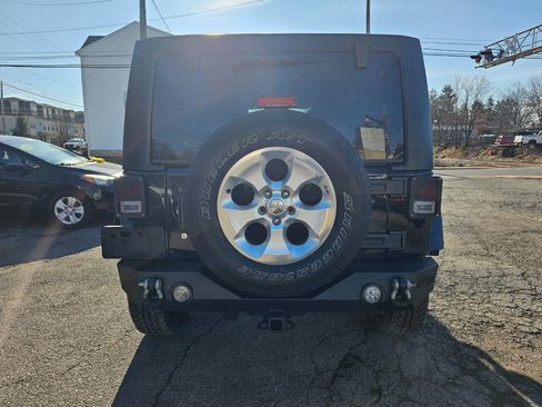 Used 2014 Jeep Wrangler Unlimited Sahara w/ Dual Top Group image 6