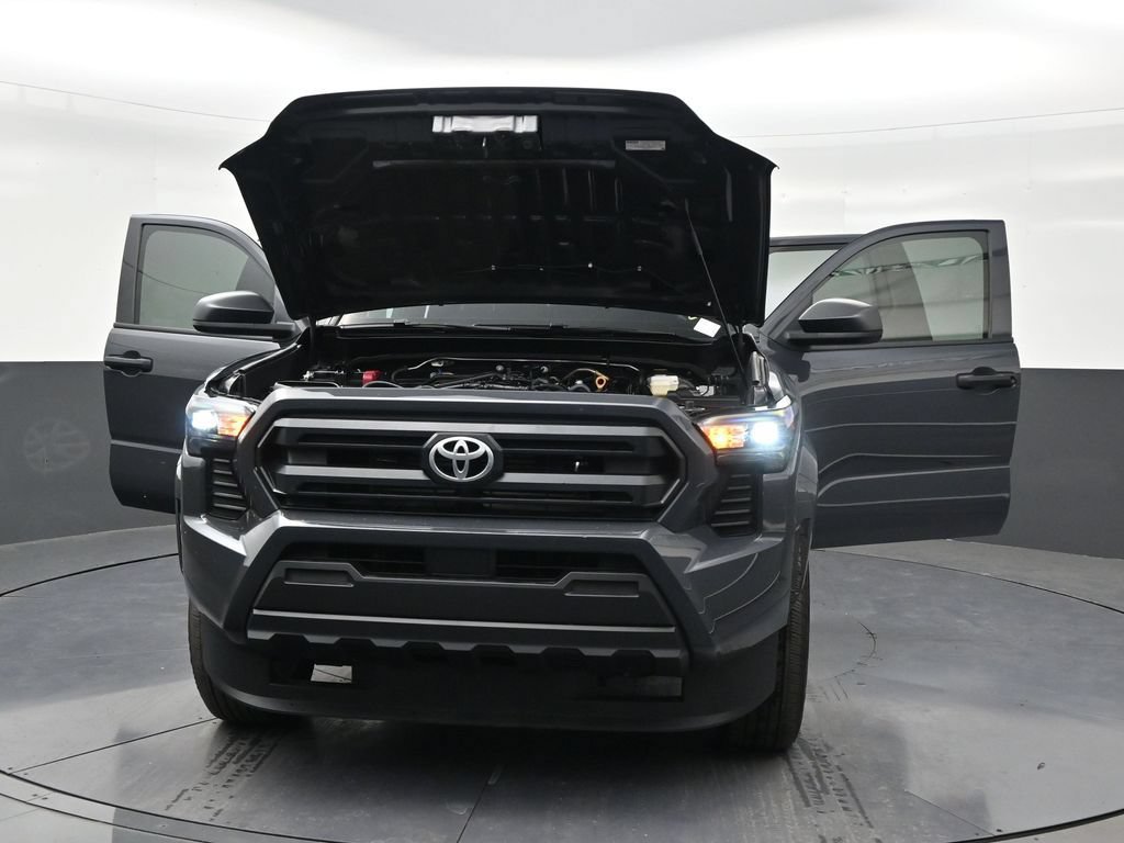 Used 2025 Toyota Tacoma SR RWD image 33