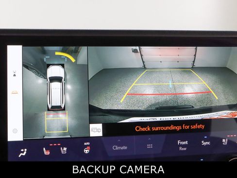 Used 2025 Lexus GX 550 w/ Accessory Package (Z1) image 19