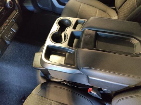 Used 2022 Chevrolet Silverado 1500 Custom AWD/4WD image 26